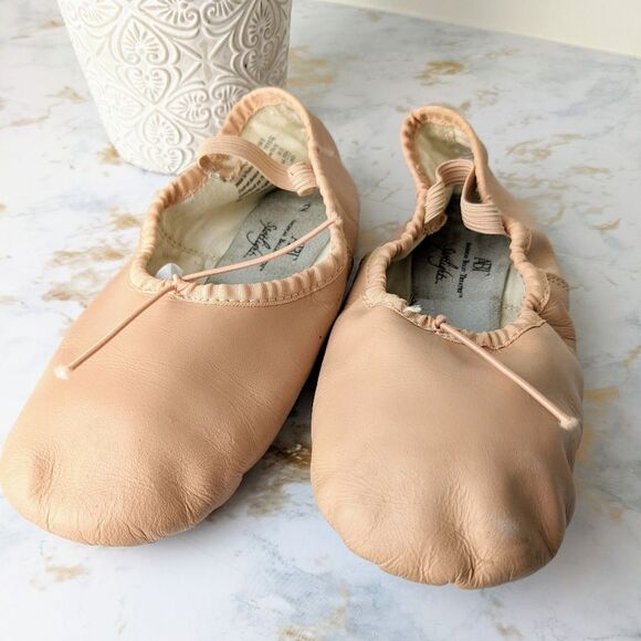 American Ballet Theatre Baby Pink Leather Ballet Slippers - Picture 5 of 9